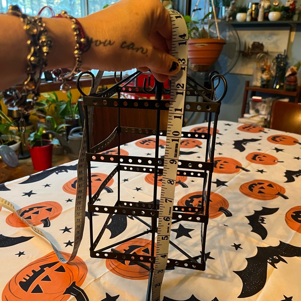Black Metal Storage Rack - Picture 8 of 8